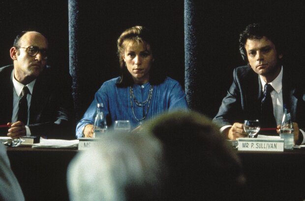 Hidden Agenda (1990) - photo 5
