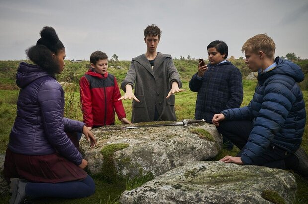 The Kid Who Would Be King (2018) - photo 1