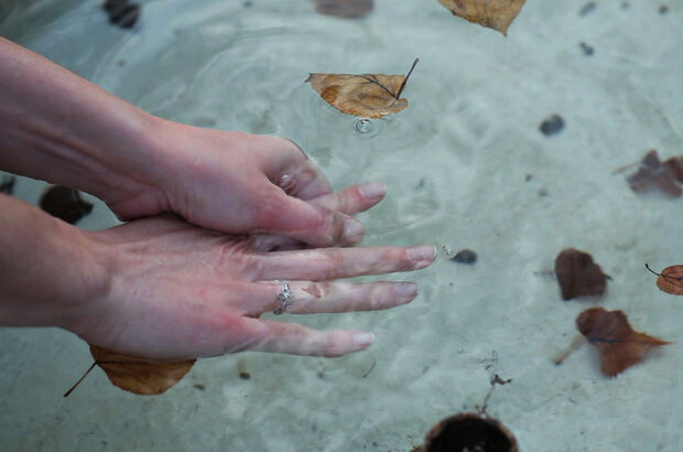 Goodbye to Language (2013) - photo 2