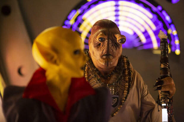 Aliens Stole My Body (2020) - photo 5