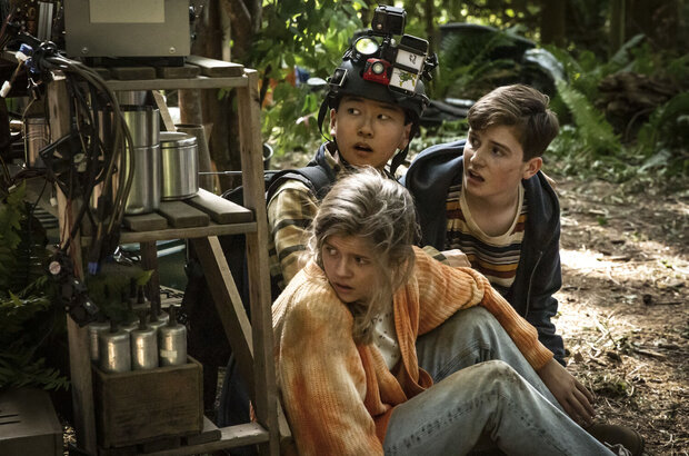Aliens Stole My Body (2020) - photo 6