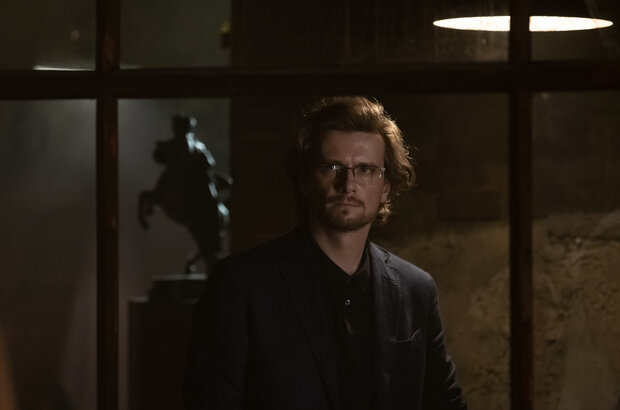 Otel (2020) - photo 4