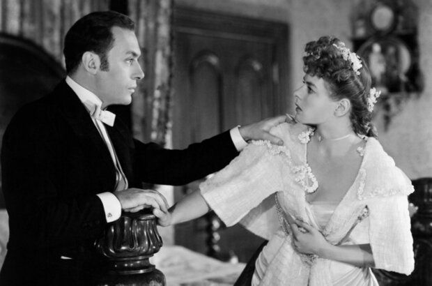 Gaslight (1944) - photo 1