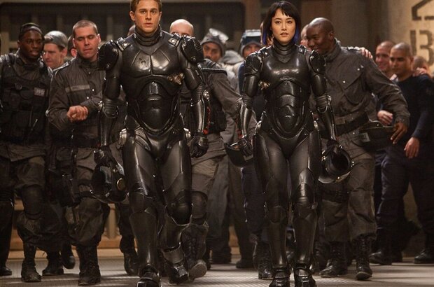 Pacific Rim (2013) - photo 1