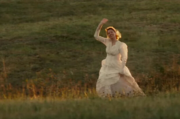Saving Grace B. Jones (2009) - photo 4