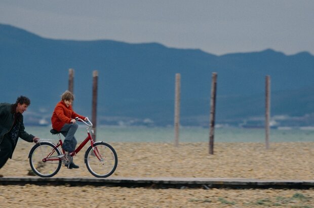 Extraordinary (2024) - photo 15