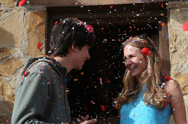 The Space Between Us (2016) - photo 12