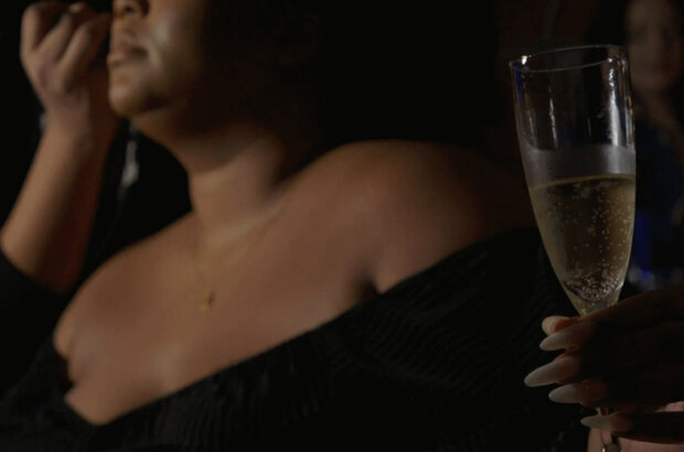 Love, Lizzo (2022) - photo 3
