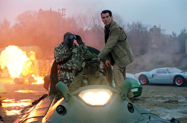 Die Another Day (2002) - photo 8