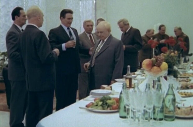 The Gray Wolves (1993) - photo 6