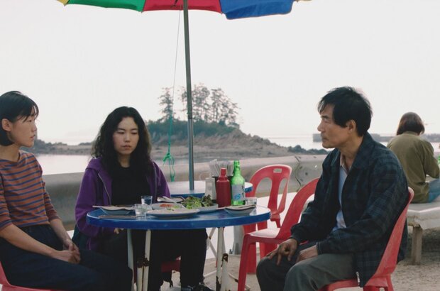 Return to Seoul (2022) - photo 4