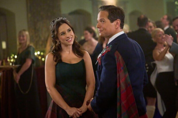A Merry Scottish Christmas (2023) - photo 5