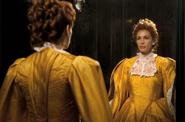 Mirror Mirror (2012) - photo 20