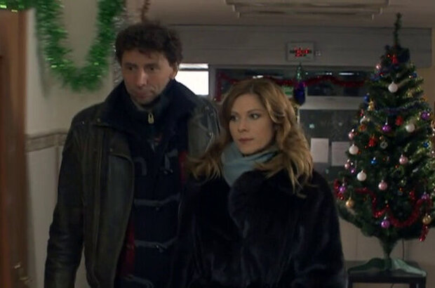 Mistakes of Love (2012) - photo 10