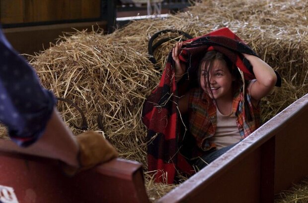 Cowgirls 'n Angels (2012) - photo 5