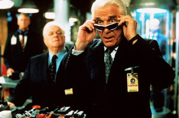 Spy Hard (1996) - photo 7