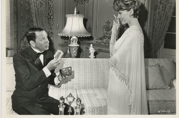 Robin and the 7 Hoods (1964) - photo 1