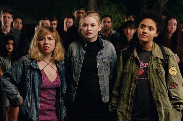 Little Bitches (2018) - photo 1
