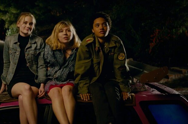 Little Bitches (2018) - photo 3