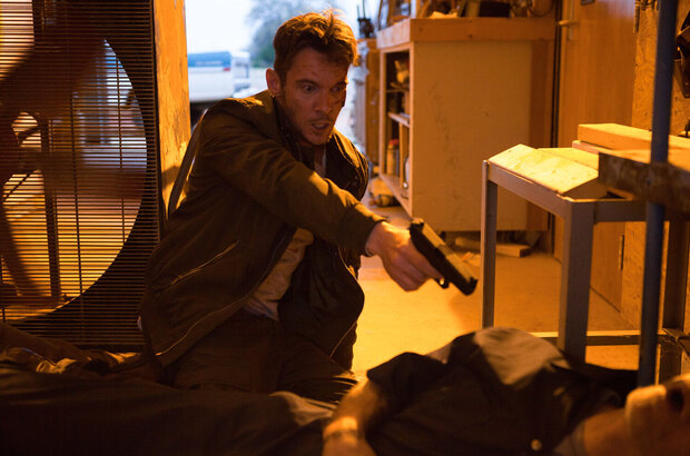 Awake (2019) - photo 1