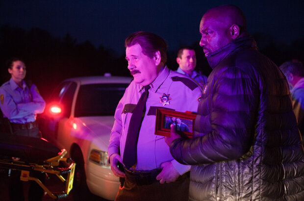 Awake (2019) - photo 5