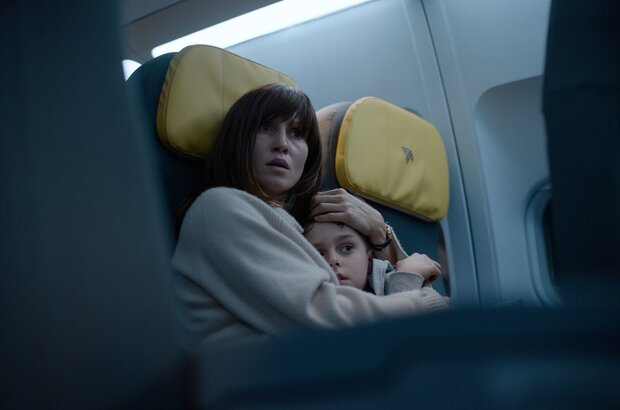 Blood Red Sky (2021) - photo 1