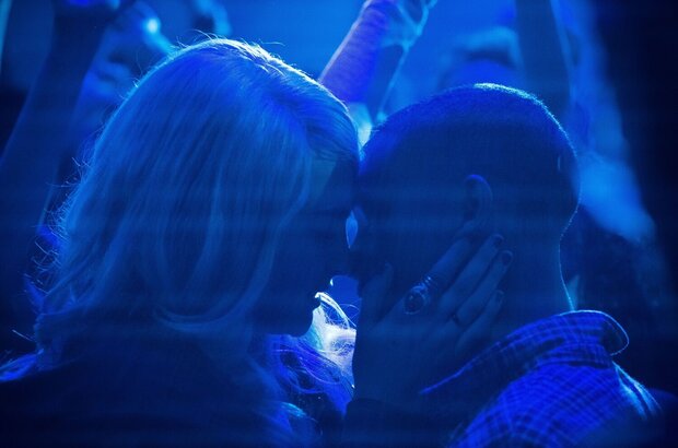 Life in a Year (2020) - photo 3
