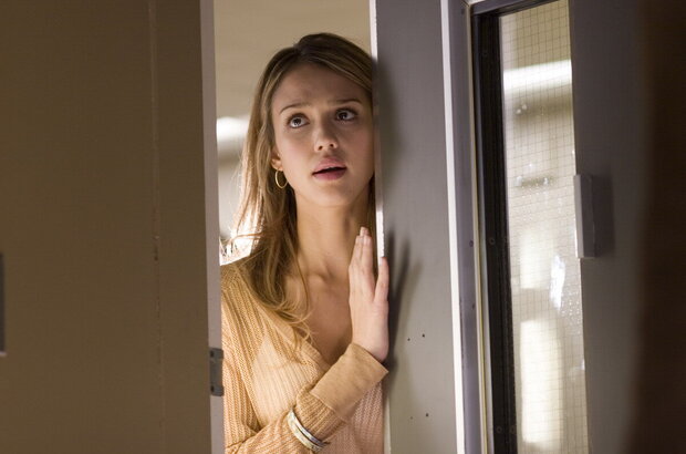 Awake (2007) - photo 12