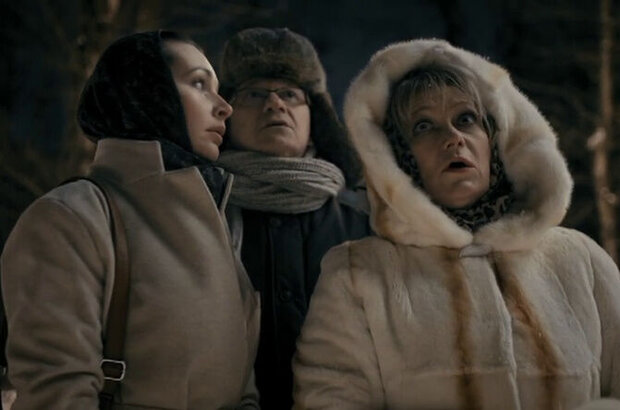 Love never comes alone (2011) - photo 10