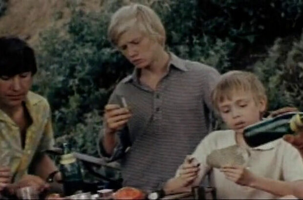 The Age of Innocence (1976) - photo 2