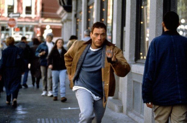 Replicant (2001) - photo 2