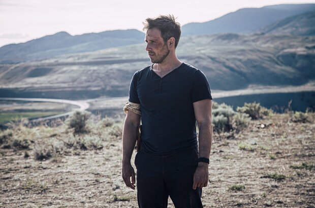 Bullet Proof (2022) - photo 7