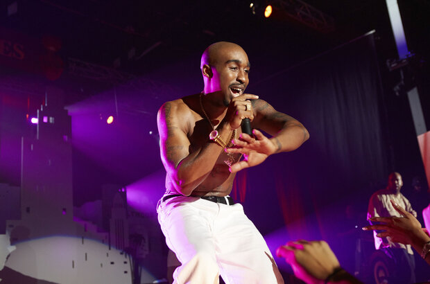 All Eyez on Me (2017) - photo 1