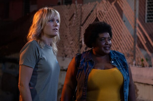 Chick Fight (2020) - photo 1