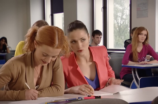 Family (2013) - photo 3