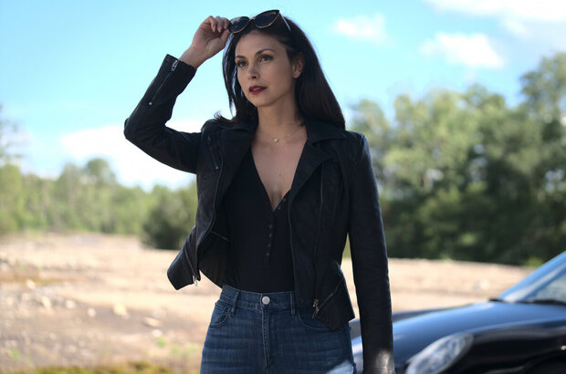 Last Looks (2021) - photo 5