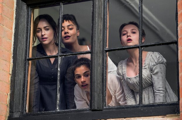 Persuasion (2022) - photo 6
