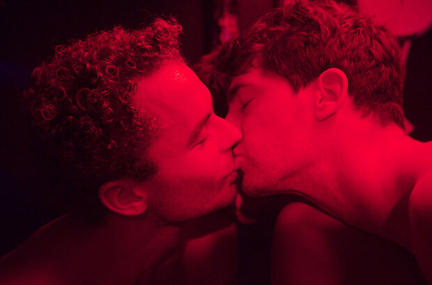 Paris 05:59: Théo & Hugo (2016) - photo 2
