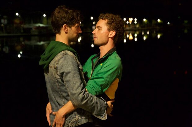 Paris 05:59: Théo & Hugo (2016) - photo 1
