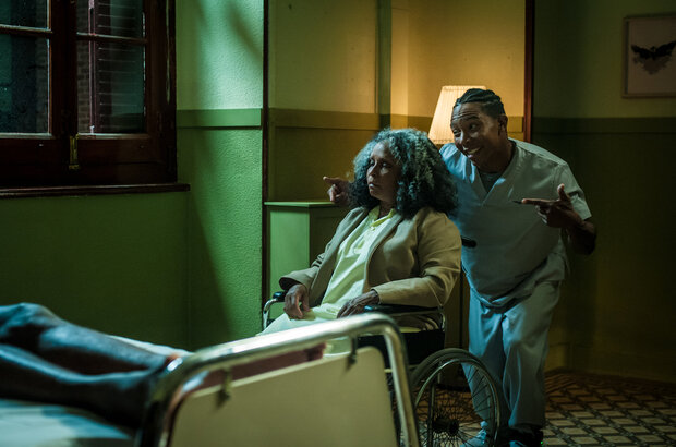American Carnage (2022) - photo 12