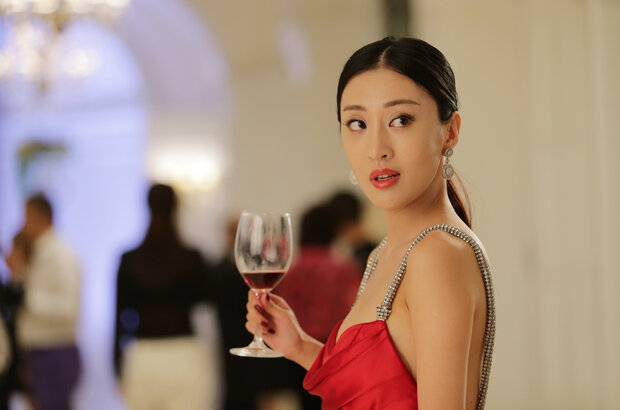 Defying Chase (2018) - photo 9