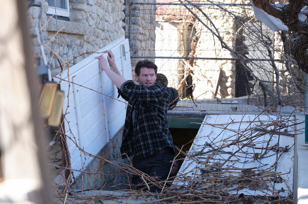 Trapped in the Farmhouse (2023) - photo 8