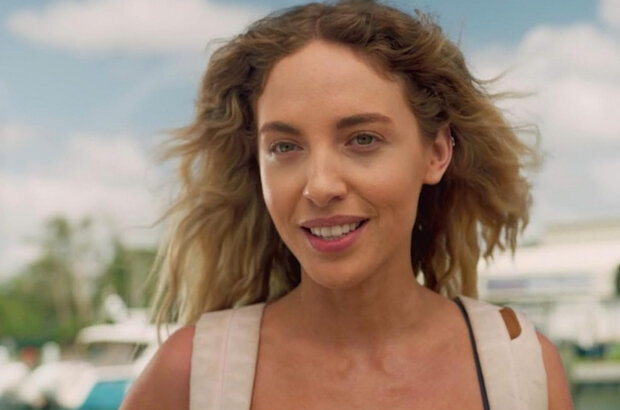 Shark Waters (2022) - photo 1