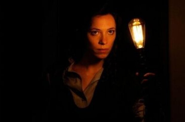 The Awakening (2011) - photo 2