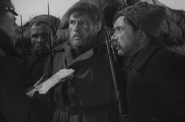 Человек с ружьем (1938) - фото 8