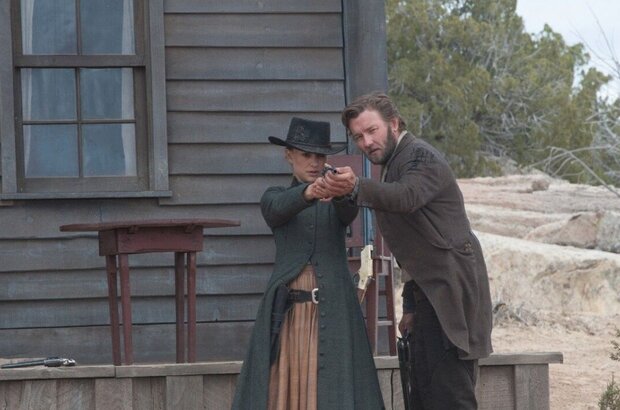 Jane Got a Gun (2016) - photo 9