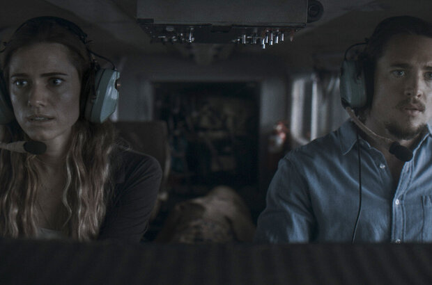 Horizon Line (2020) - photo 2