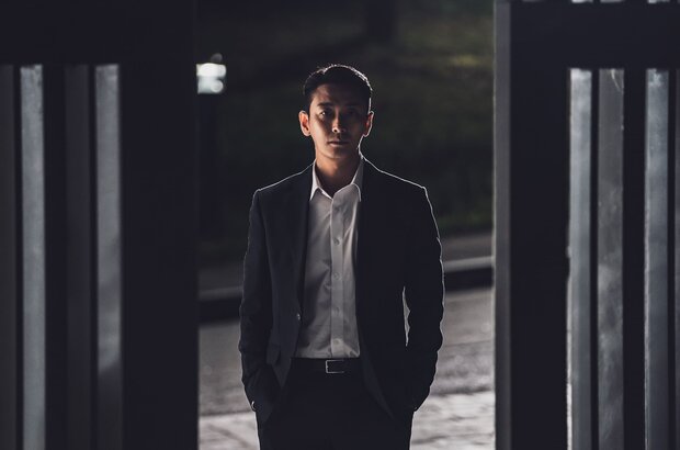 Gentleman (2022) - photo 1