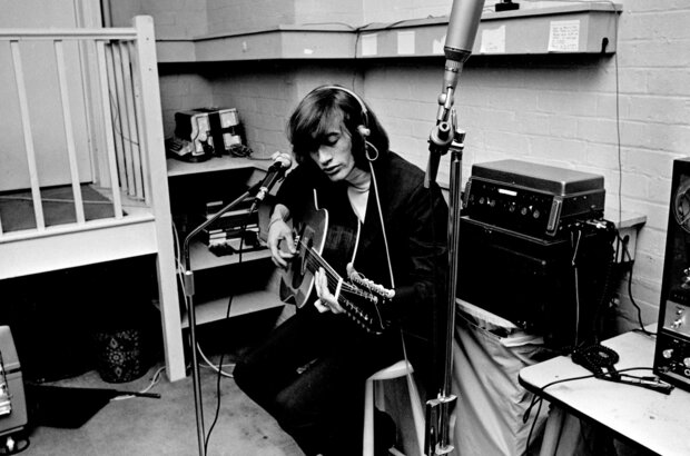 The Bee Gees: How Can You Mend a Broken Heart (2020) - photo 2