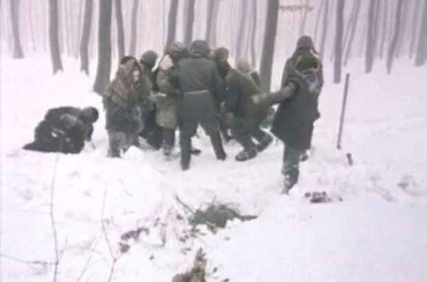 Соломенные колокола (1987) - фото 8